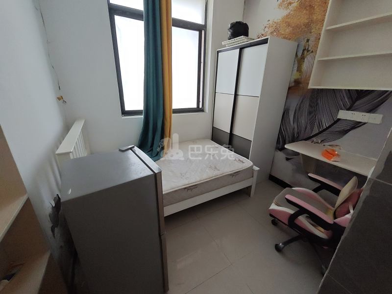 西郊家园（青浦）8488540卧室图2