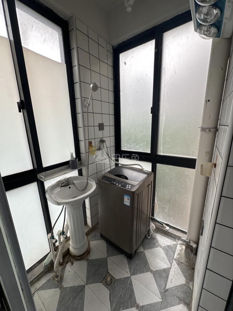 徐公桥花园8503590卫生间图6