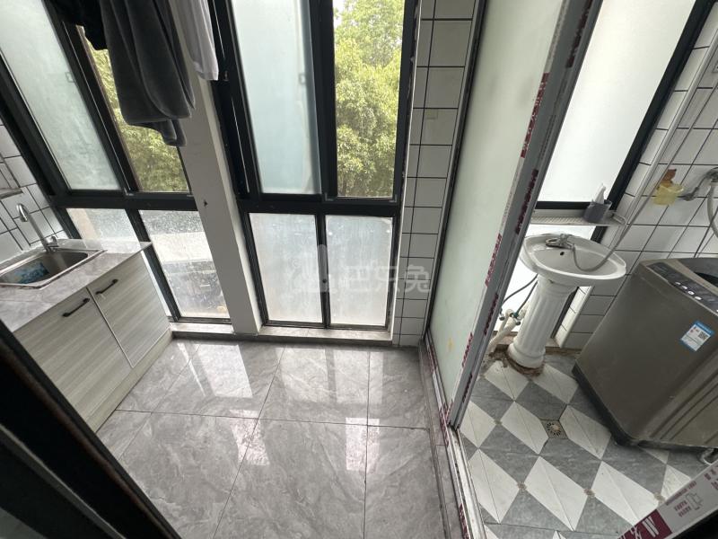 徐公桥花园8503590卧室窗户图7