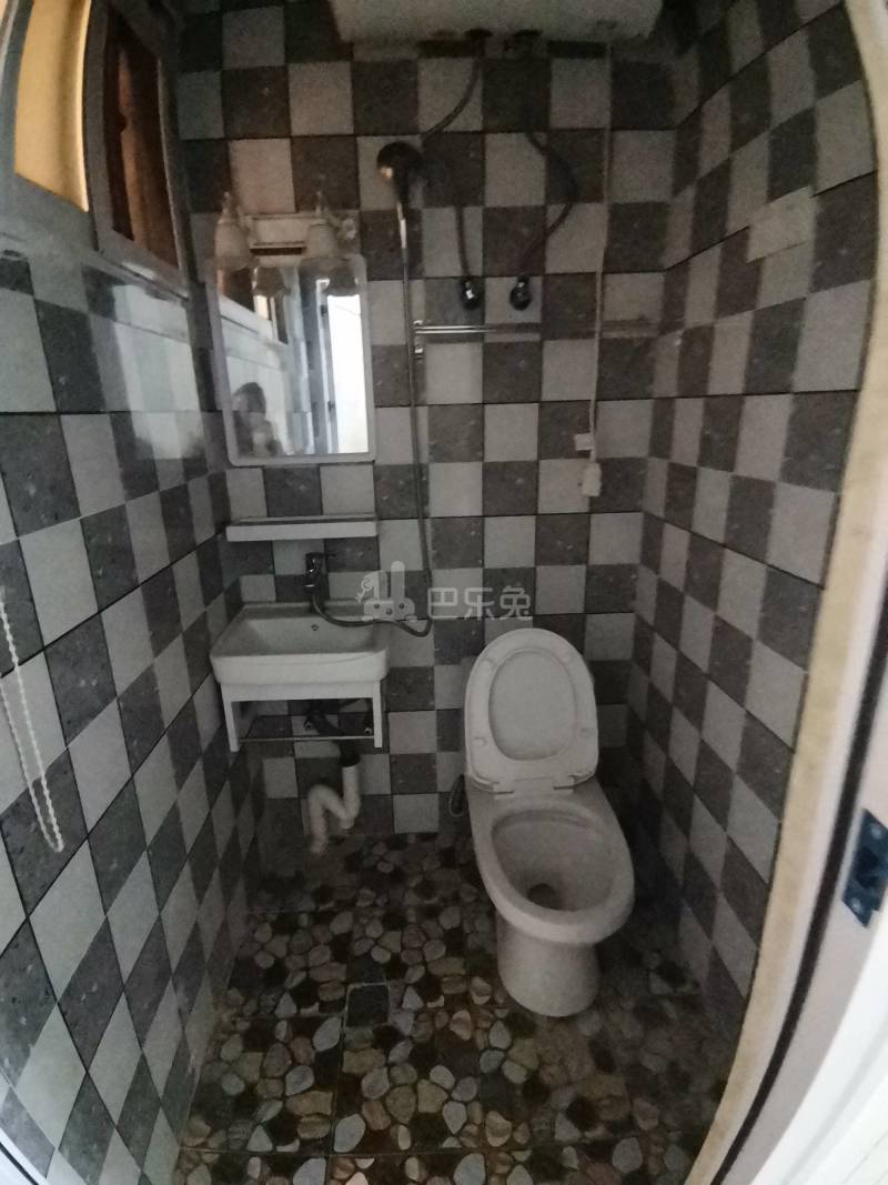 景谷中路635号8505647卫生间图6