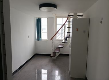 云桥路796号A栋 1室1厅1卫