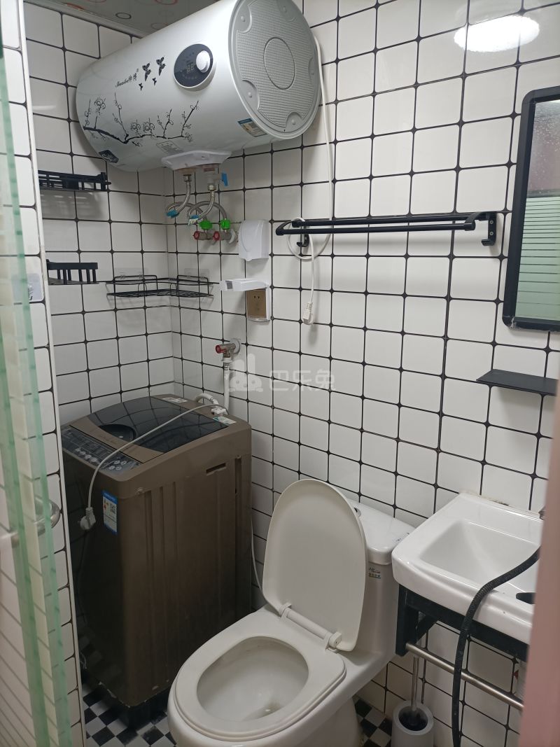 云桥路796号A栋8505926卫生间图6