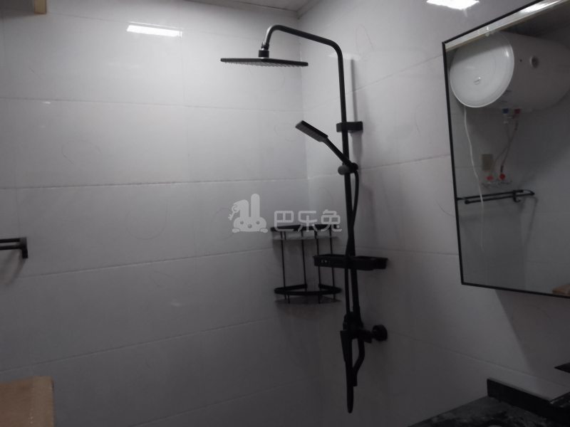 海富花园8508320卫生间图5