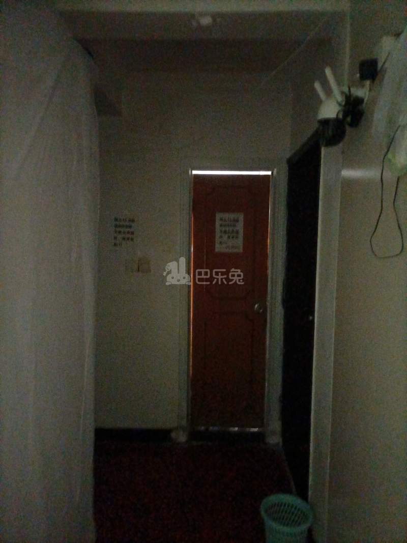 新梅共和城8066513卫生间图5