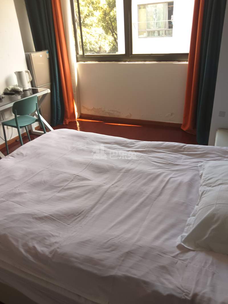 西郊家园（青浦）8509694卧室图1