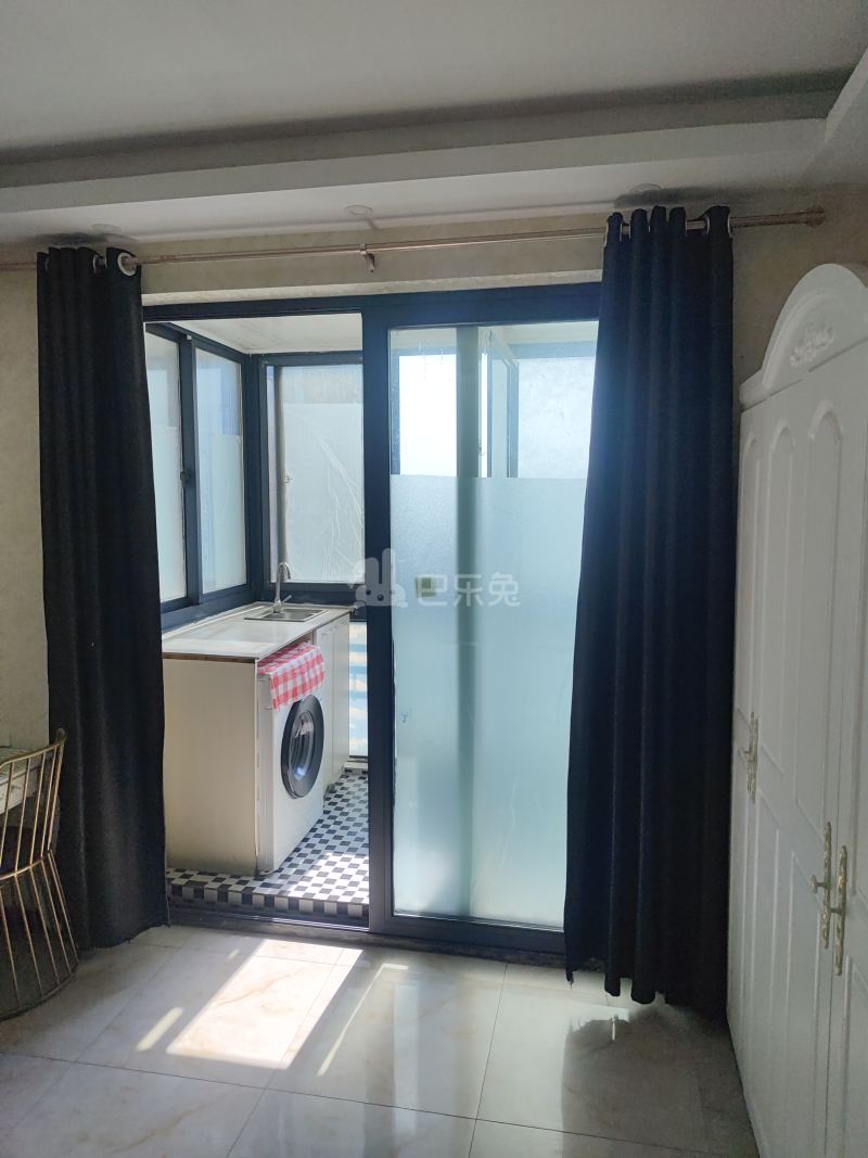 晶杰苑8509765卧室窗户图6