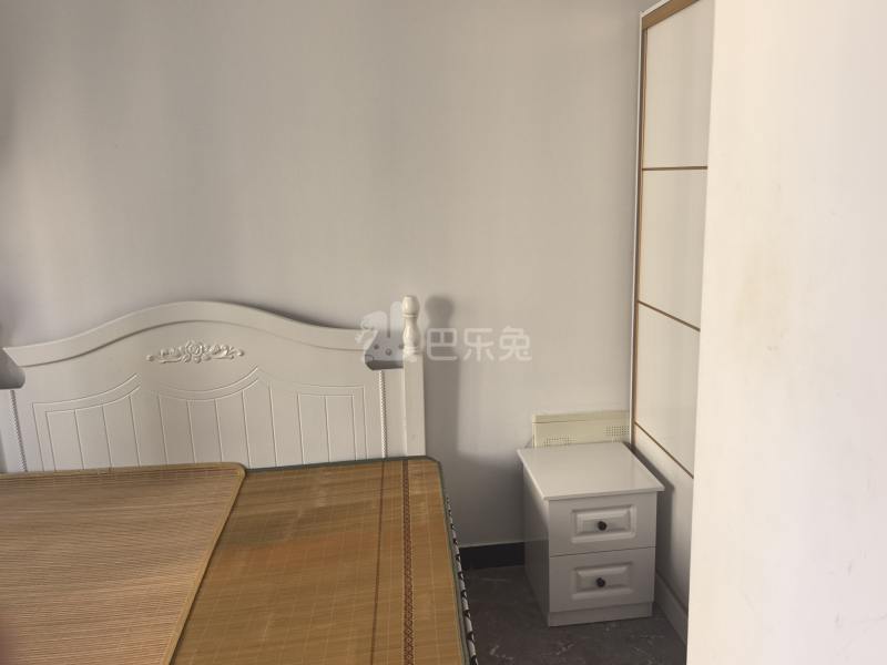 金海华城康平佳苑8528863卧室图3