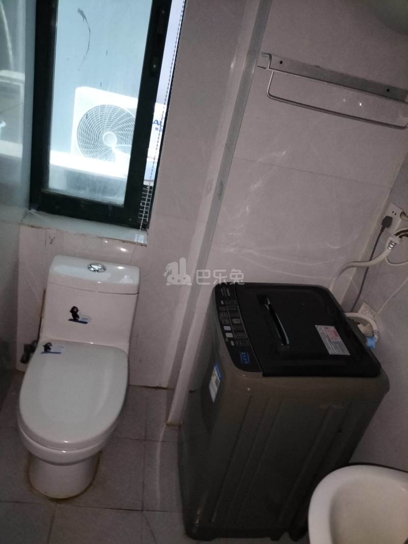 迎春南苑8531836卫生间图6