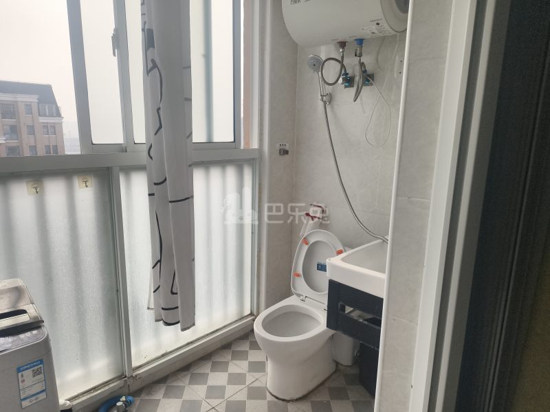 和家欣苑C区8532023卫生间图4