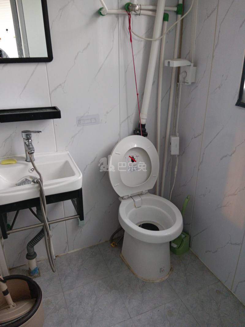 塘泾北苑8538242卫生间图4