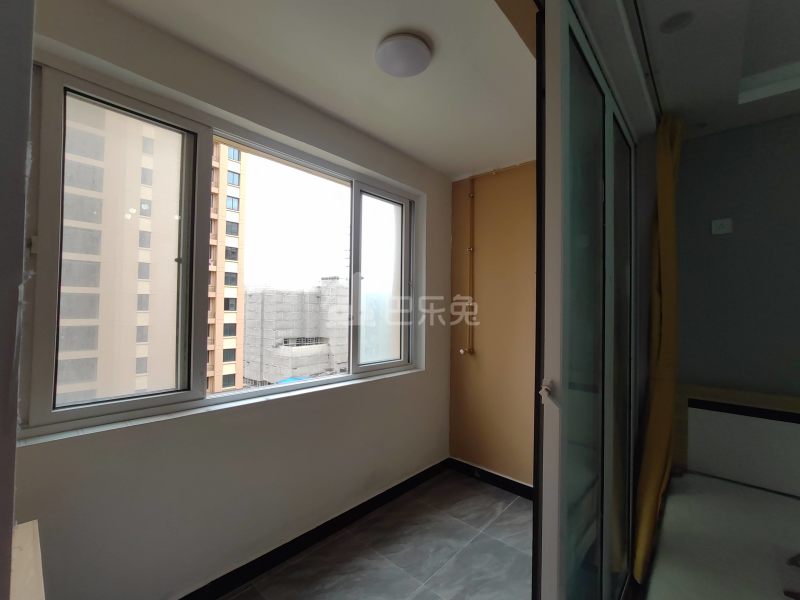 金海华城康平佳苑8543846卧室图4