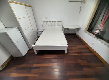 吴胜别墅 5室3厅3卫