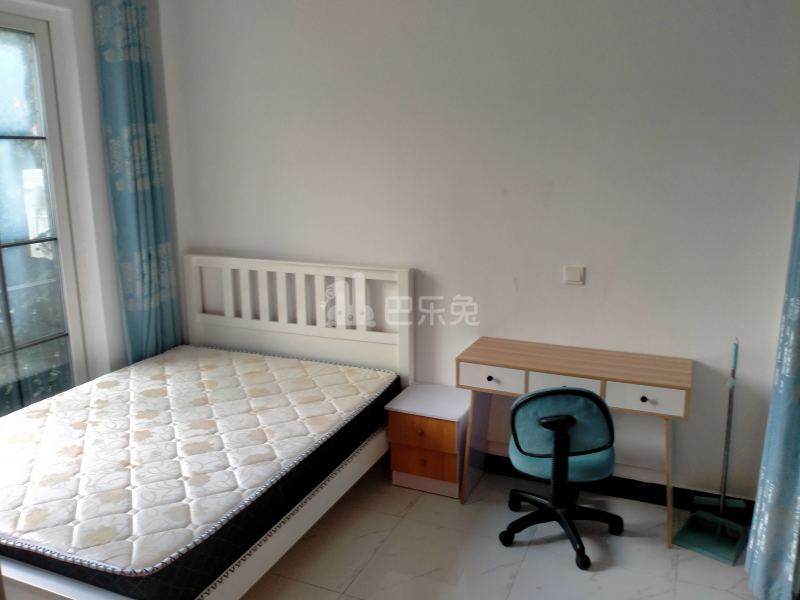 龙湖郦城（蓝湖郡）8554388卧室图3