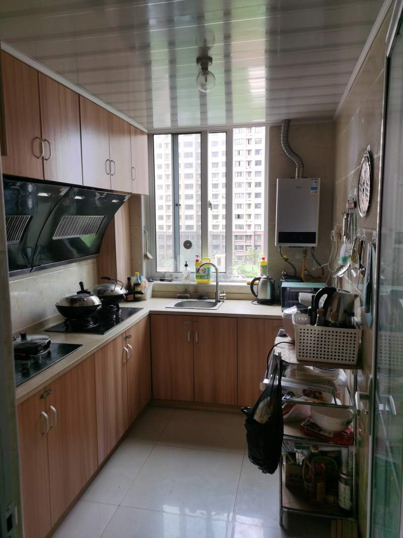 金海华城康平佳苑8578328厨房图5