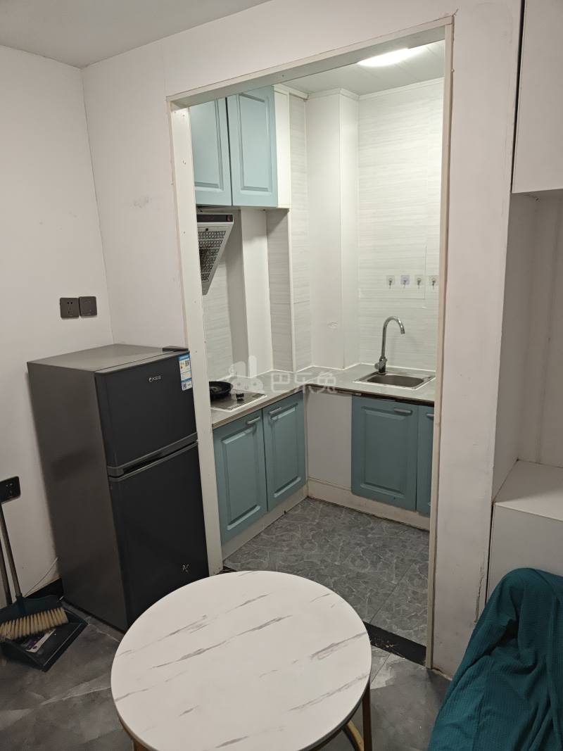 景华新苑8580781厨房图7