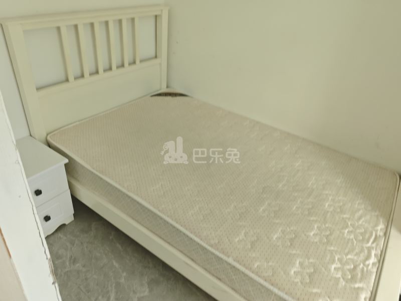 月泉湾名邸8584525卧室图0