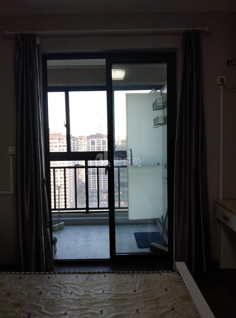 城北尚博苑二区8588665卧室窗户图5