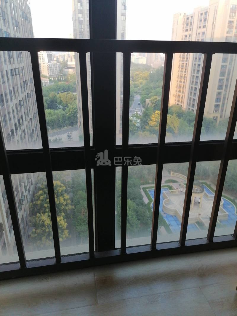 宝嘉誉府8590918卧室窗户图6