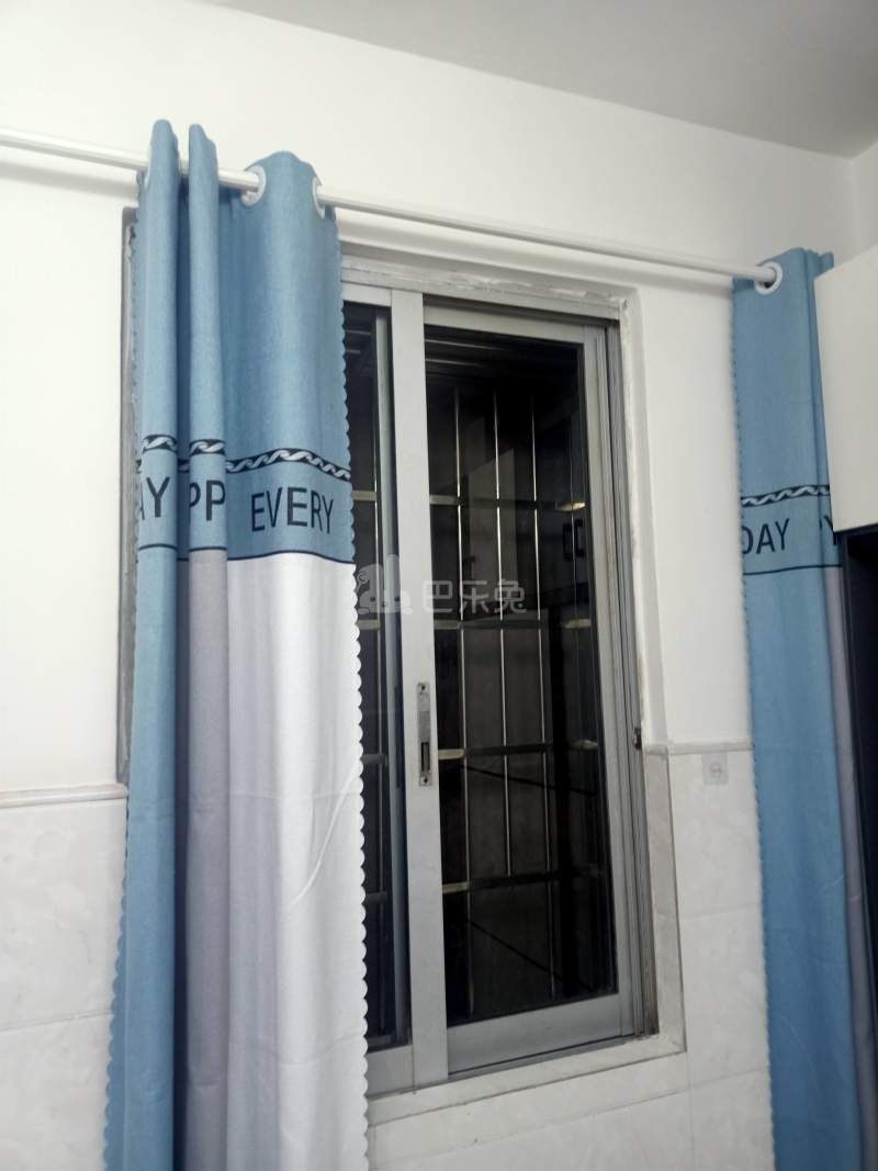 石牌逢源大街62号8591653卧室窗户图10