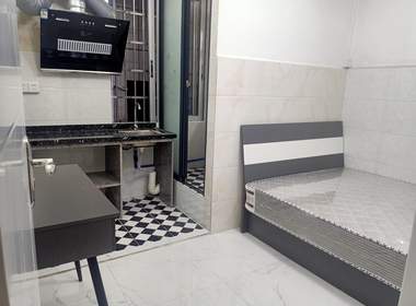 石牌逢源大街62号 1室0厅1卫