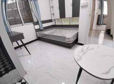 石牌逢源大街62号 1室0厅1卫