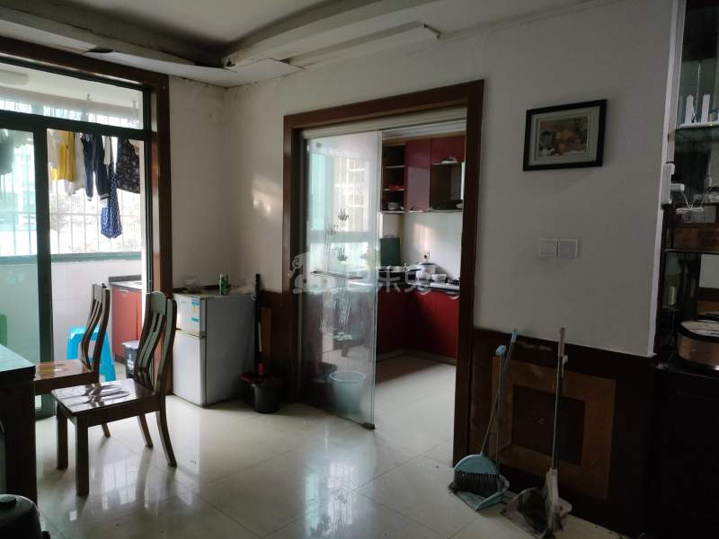 月泉湾名邸8602049客厅图5