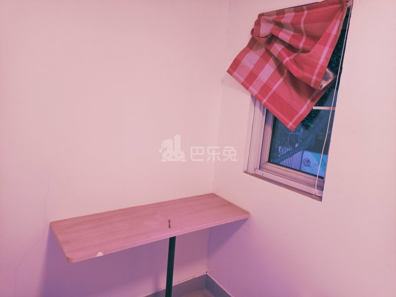 新市南路517号8602724卧室图2