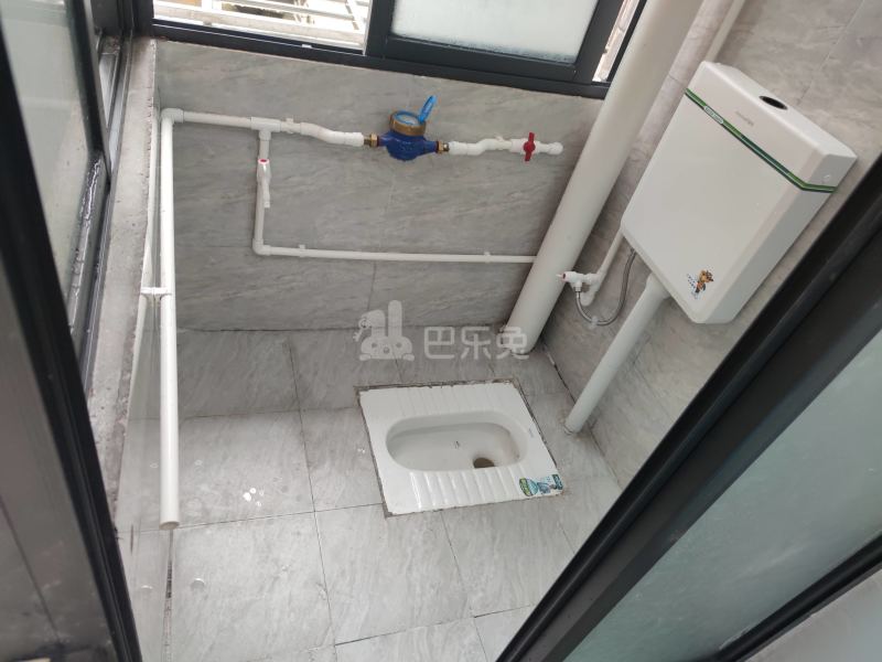 银锭塘前街38号8620162卫生间图3