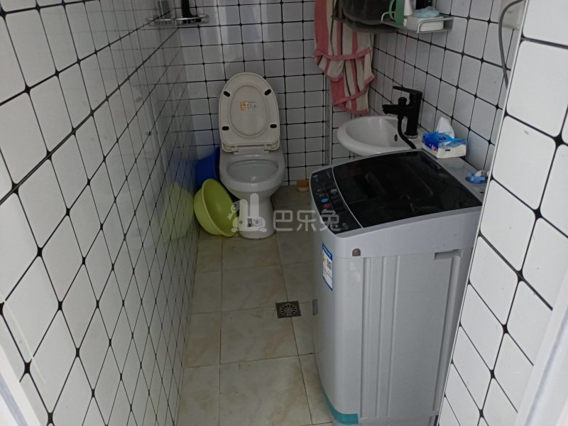 玉兰小区（莲中路337弄）3133603卫生间图7