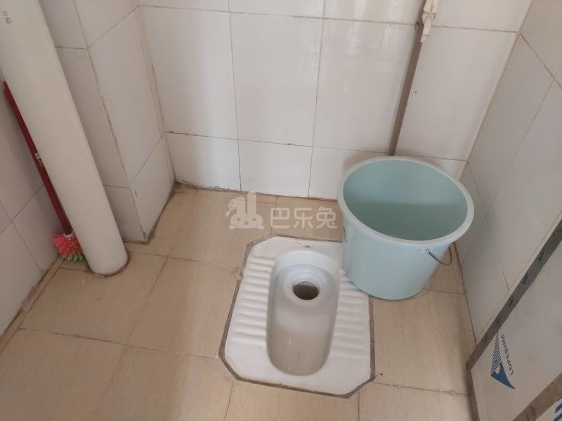 白沙湖七巷14号8638535卫生间图7