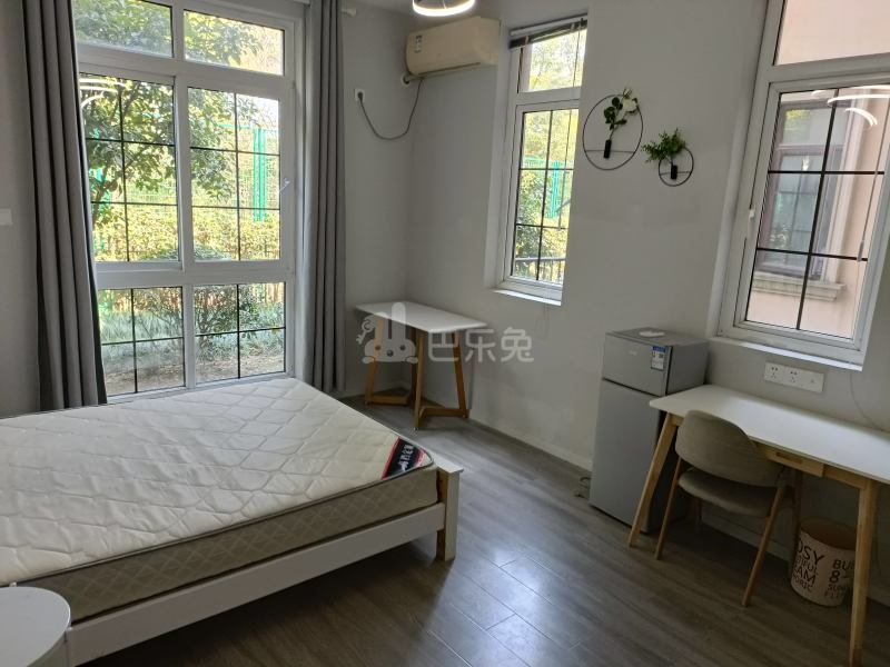 龙湖郦城（云屏路88弄）8643828卧室图2