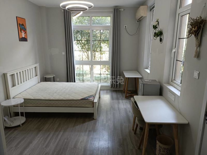 龙湖郦城（云屏路88弄）8643828卧室图4