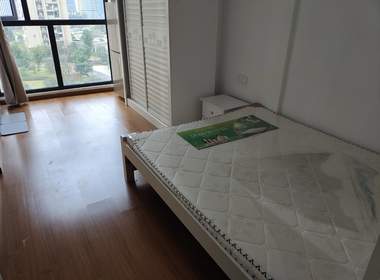 上实海上海白洋港城一期 