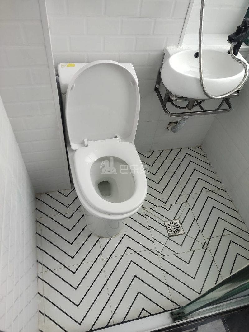 巨峰家苑（博兴路1768弄）8651651卫生间图5