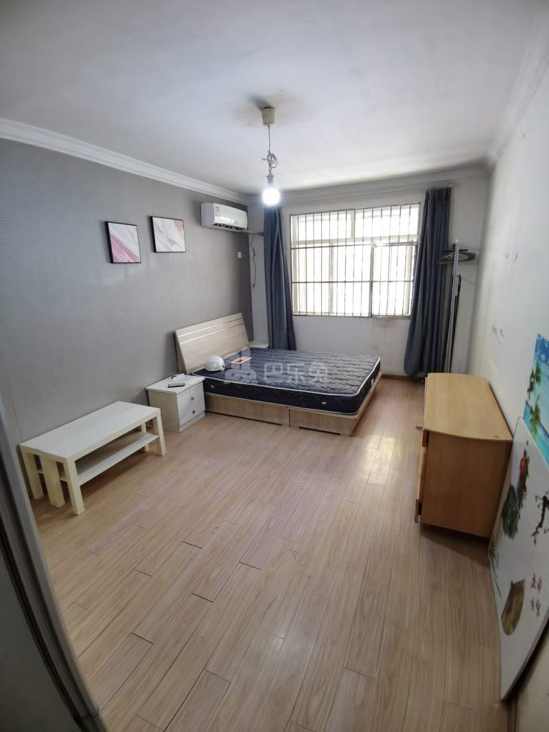 宁康小区（共和新路2203弄）865401卧室图0