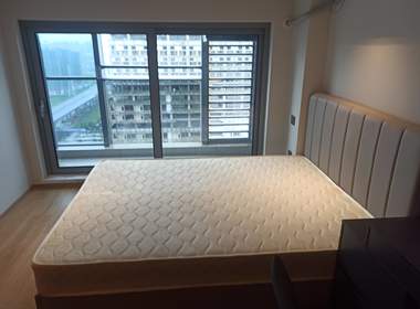 万科未来之光公寓 