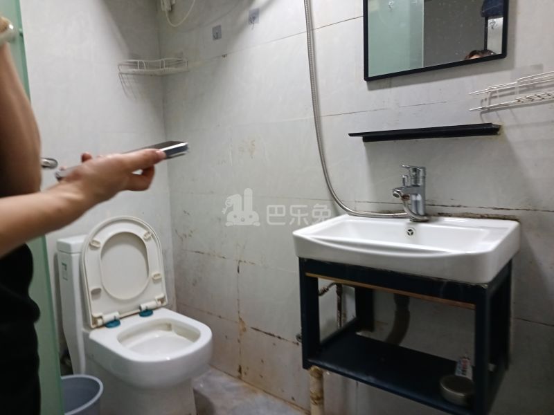 北方佳苑8665452卫生间图4