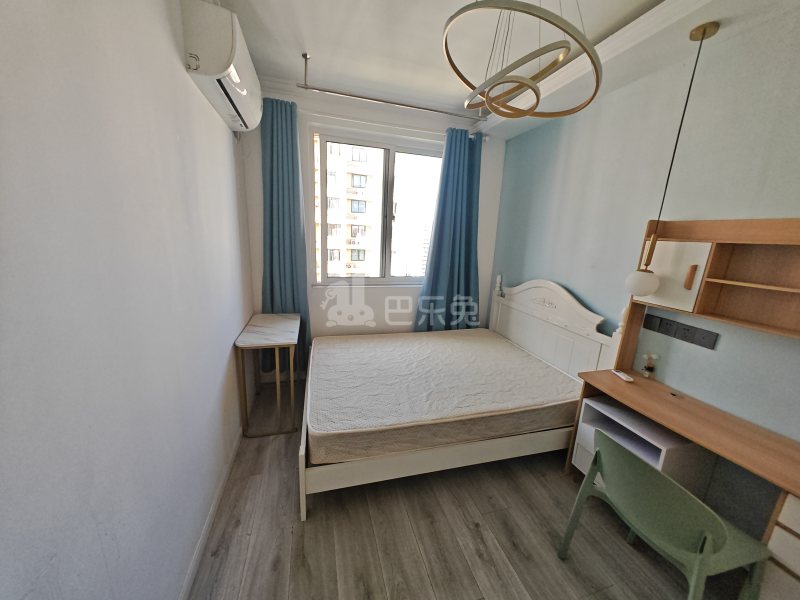 金海华城康平佳苑8667310卧室图1