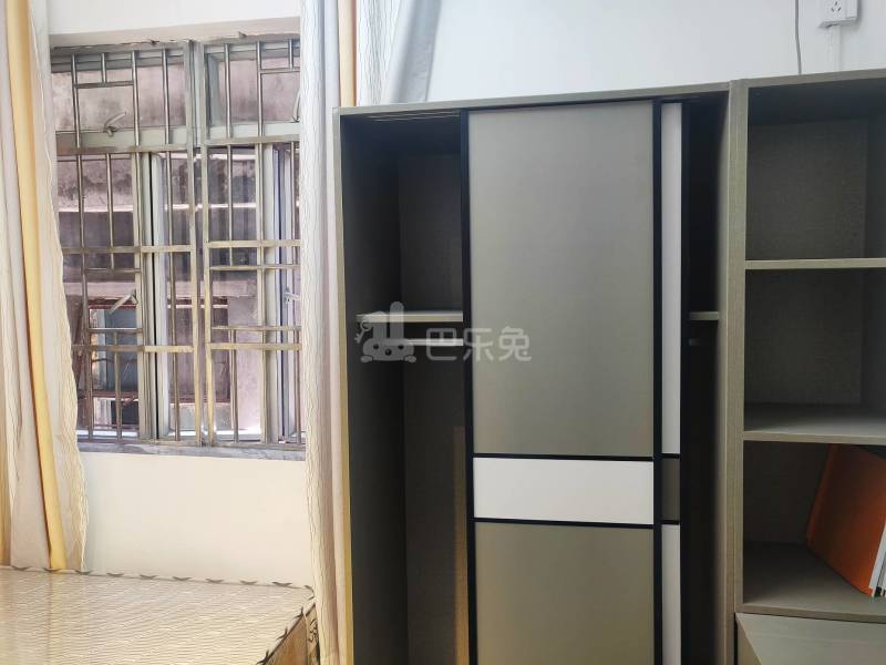 沙东街道范屋村31号8676653卧室图3