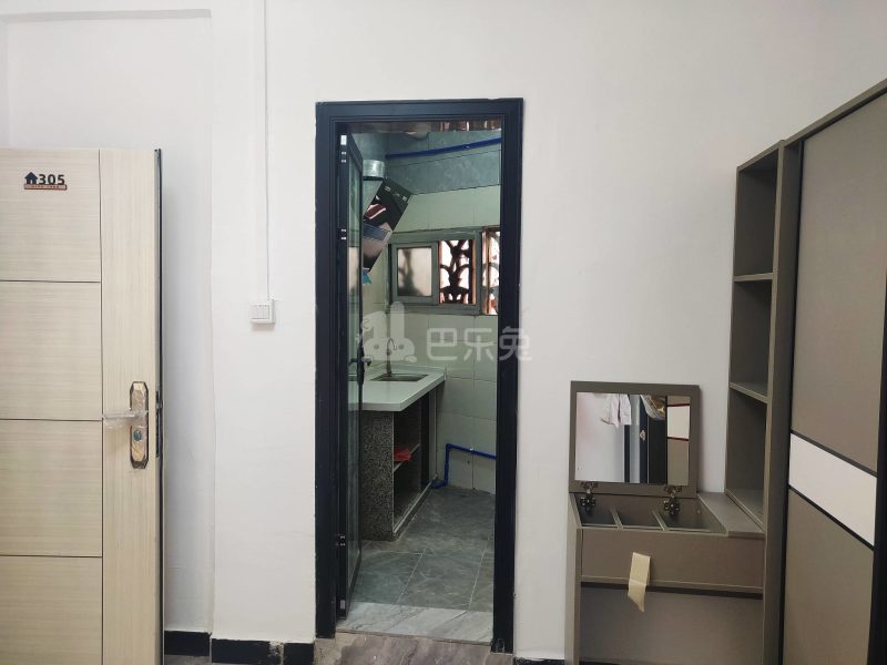 沙东街道范屋村31号8676661卧室图2