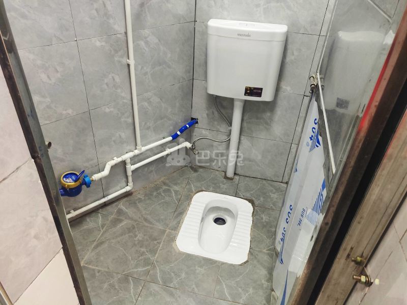 沙东街道范屋村31号8676661卫生间图8