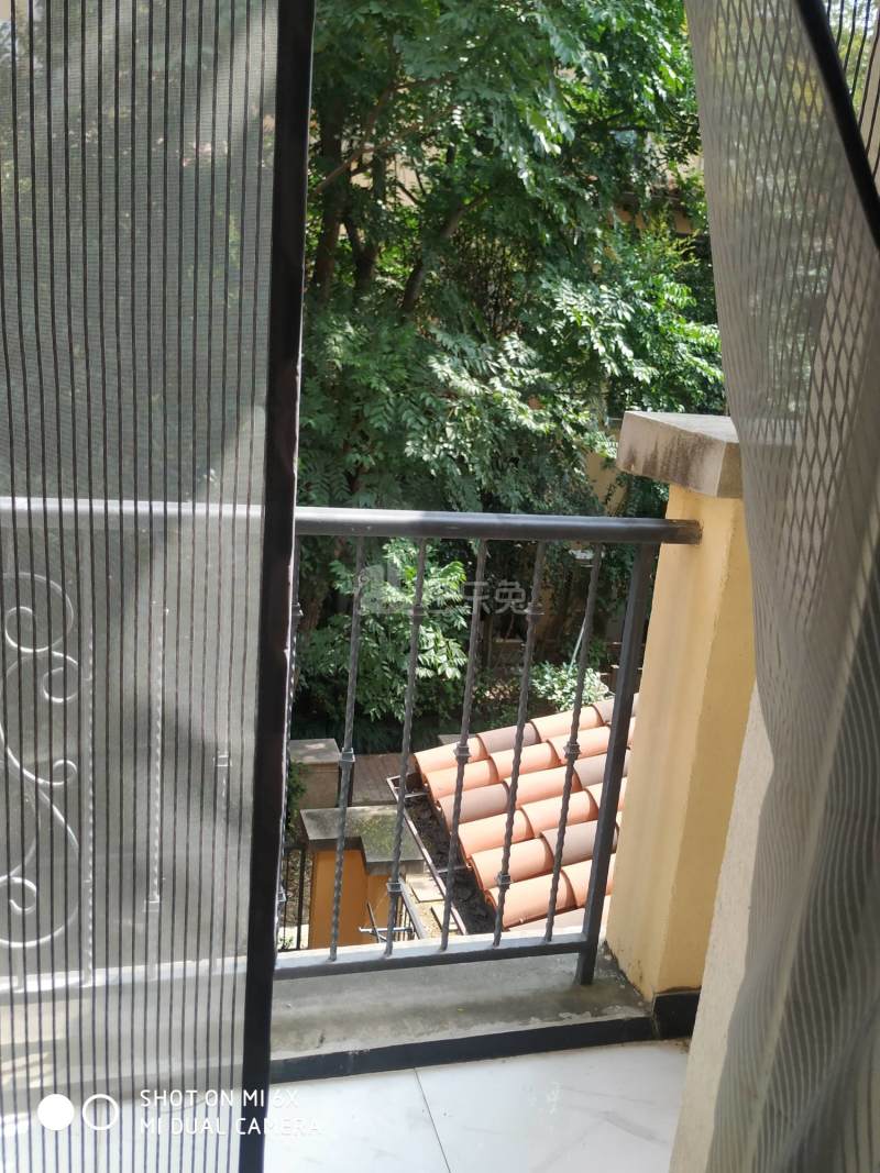 龙湖蔚澜香醍（云谷路1388弄）8682905卧室窗户图15