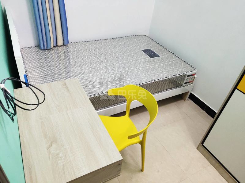 石牌迎龙大街二巷16号8688997卧室图1