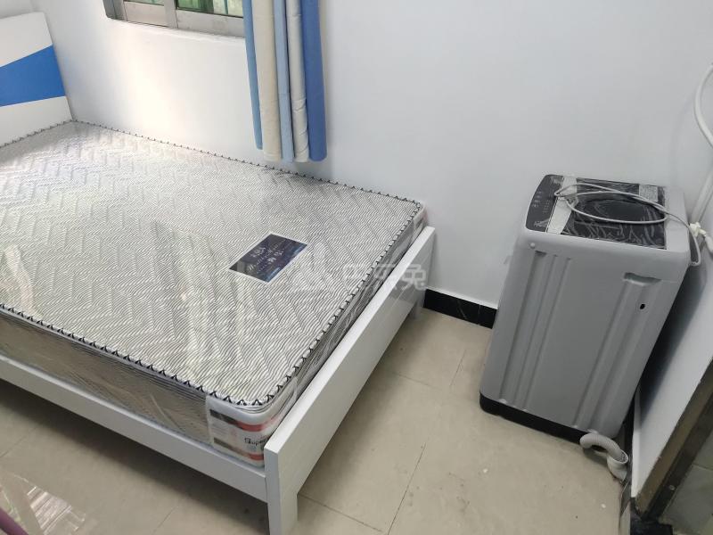 石牌迎龙大街二巷16号8689012卧室图2