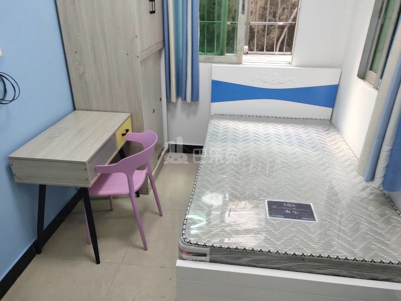 石牌迎龙大街二巷16号8689012卧室图4