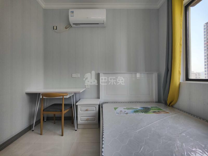 旭辉中粮朗香府8689684卧室图1