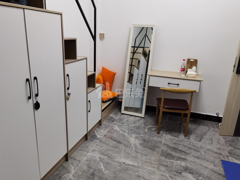 礼村西路一街9号之一8689883卧室图6