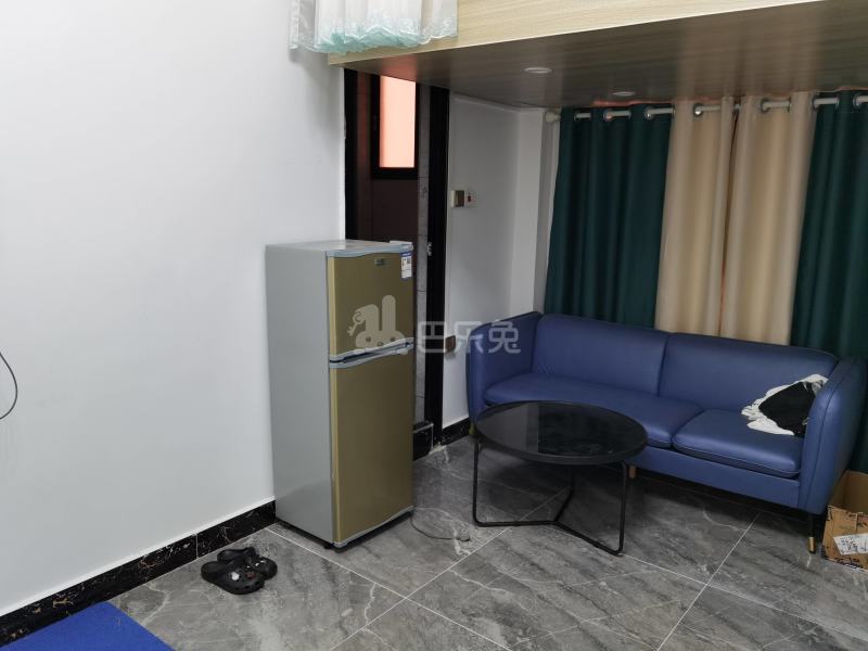 礼村西路一街9号之一8689883卧室图5