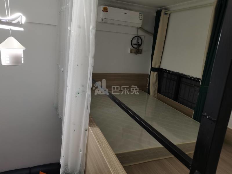 礼村西路一街9号之一8689888卧室图2