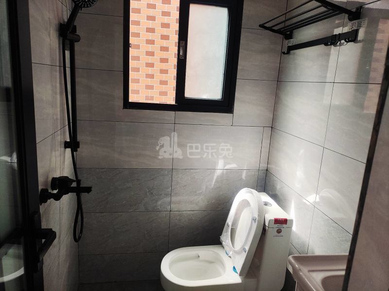 礼村西路一街9号之一8689916卫生间图9